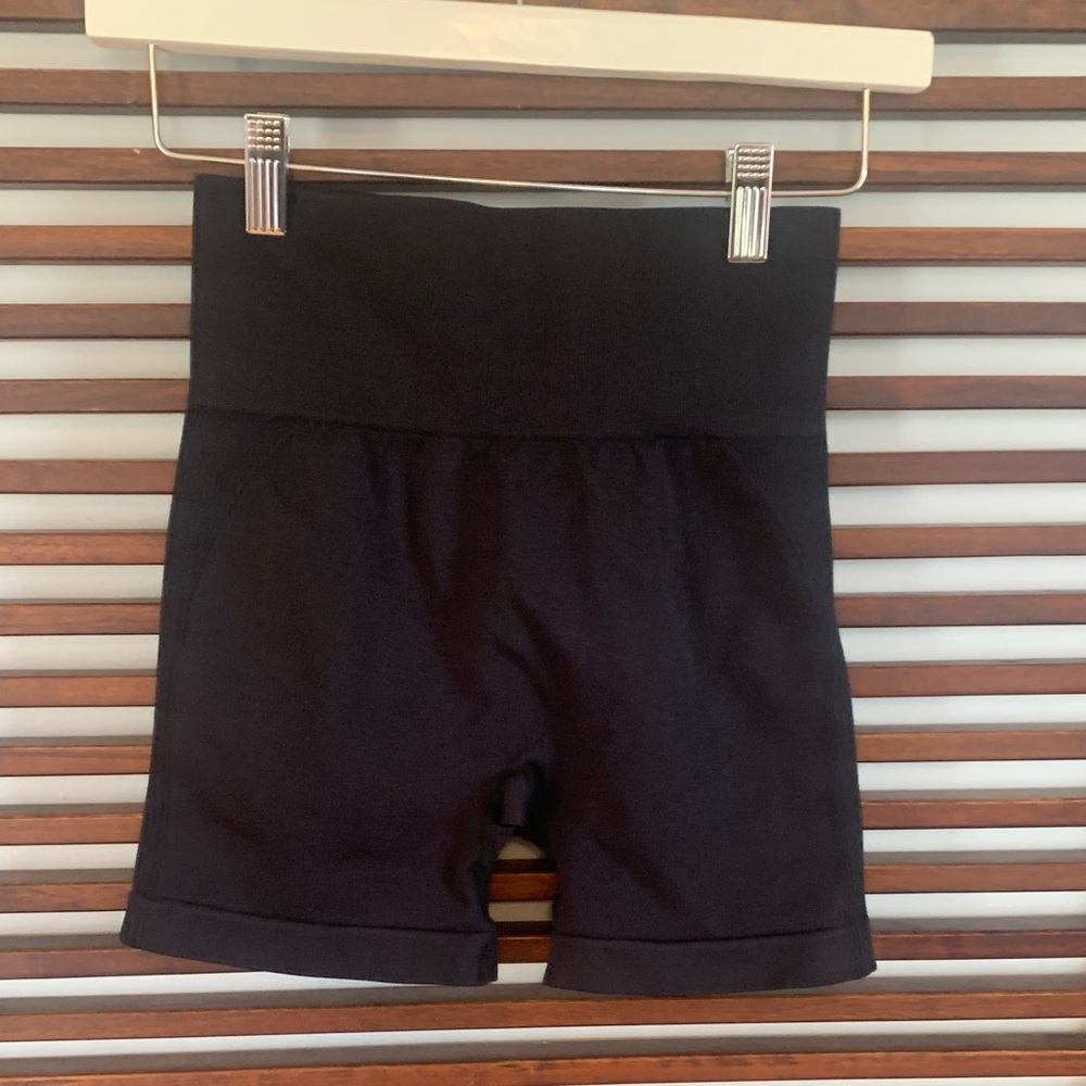Shaping High Waisted Shorts